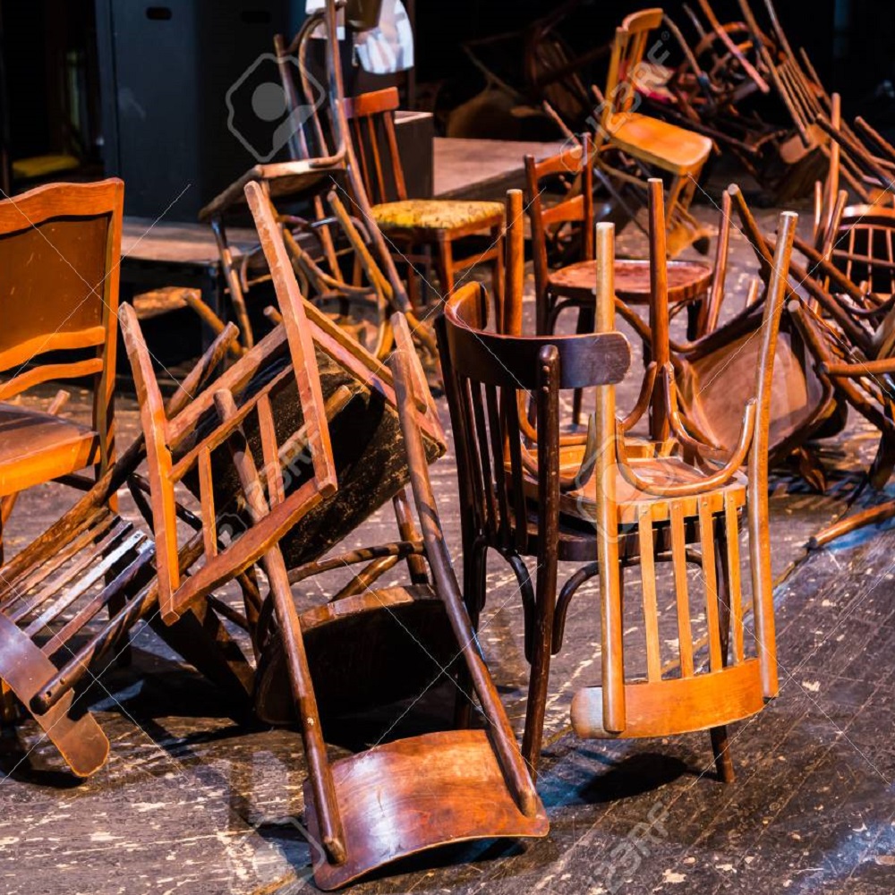 broken furniture can be repaird